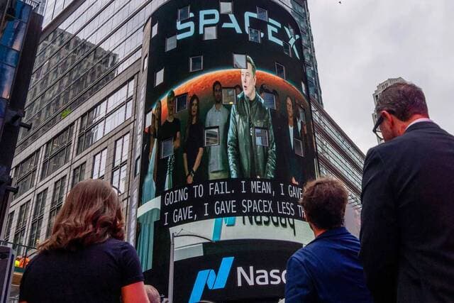 Global investors shun SpaceX
