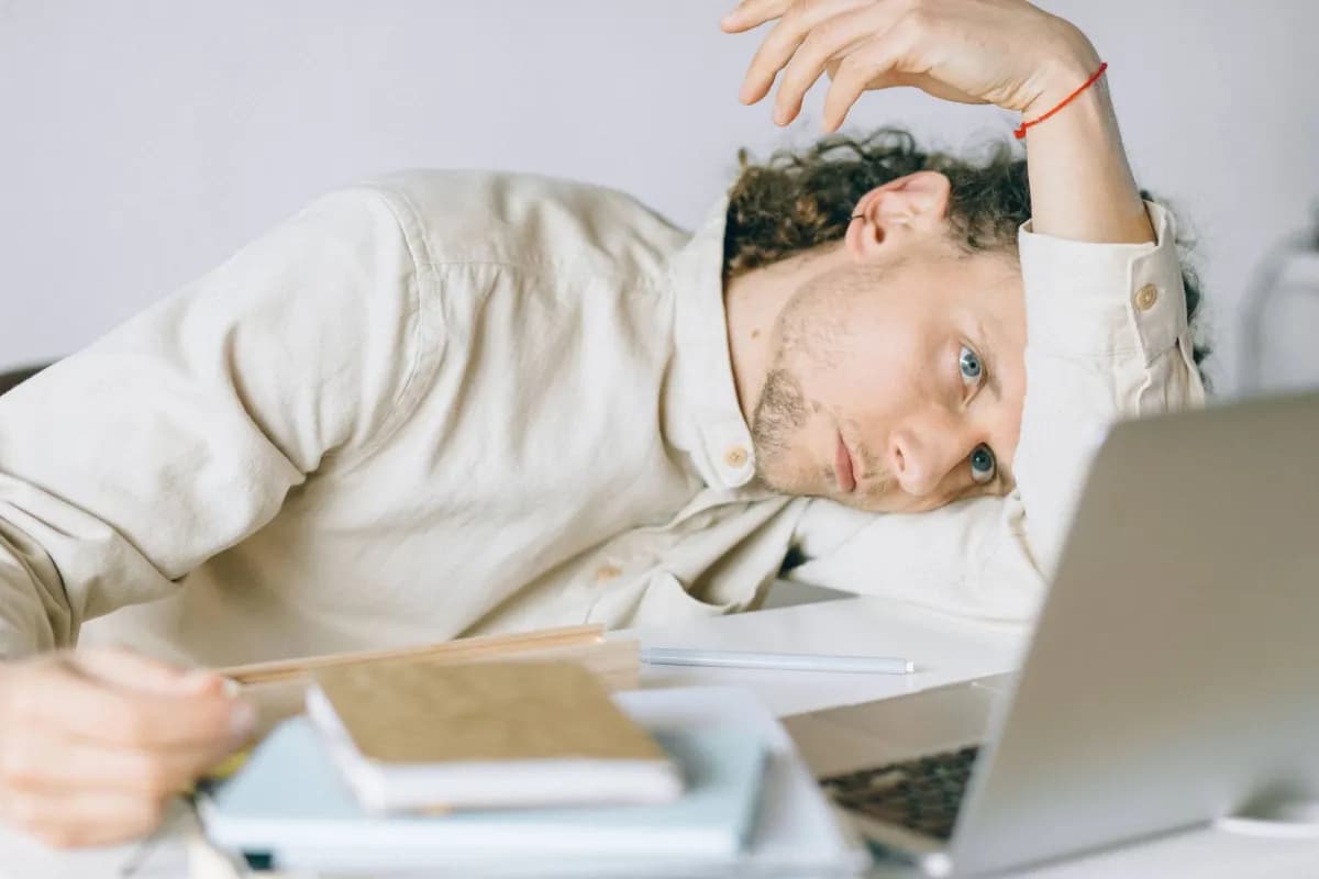 تعب دائم قد ينجم عن نقص عنصرين غذائيين