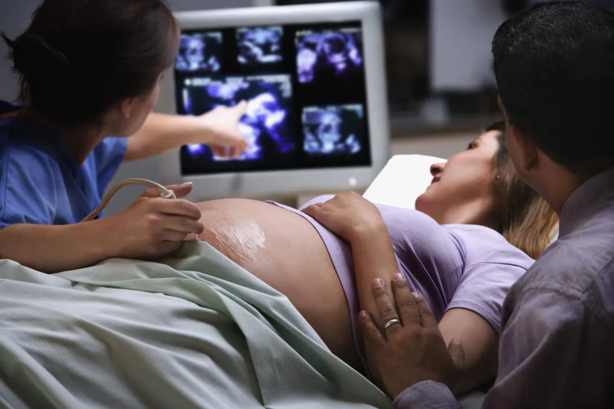 أجهزة الموجات فوق الصوتية المحمولة لمراقبة الحمل