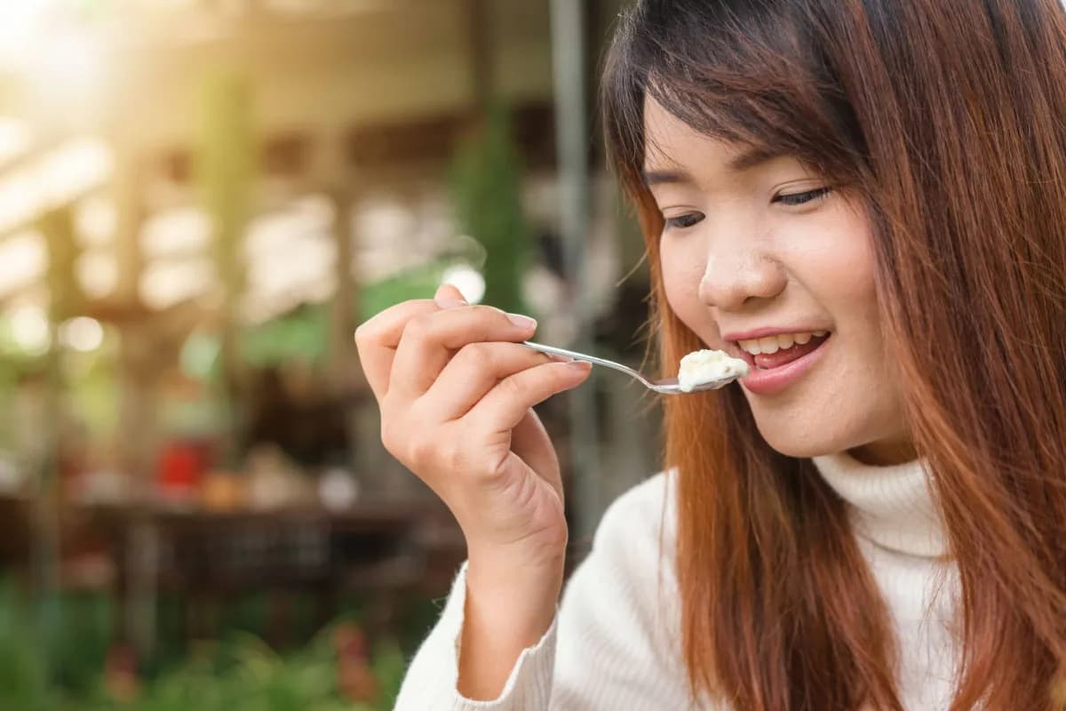 عشرة أطعمة لتحسين صحة المرأة