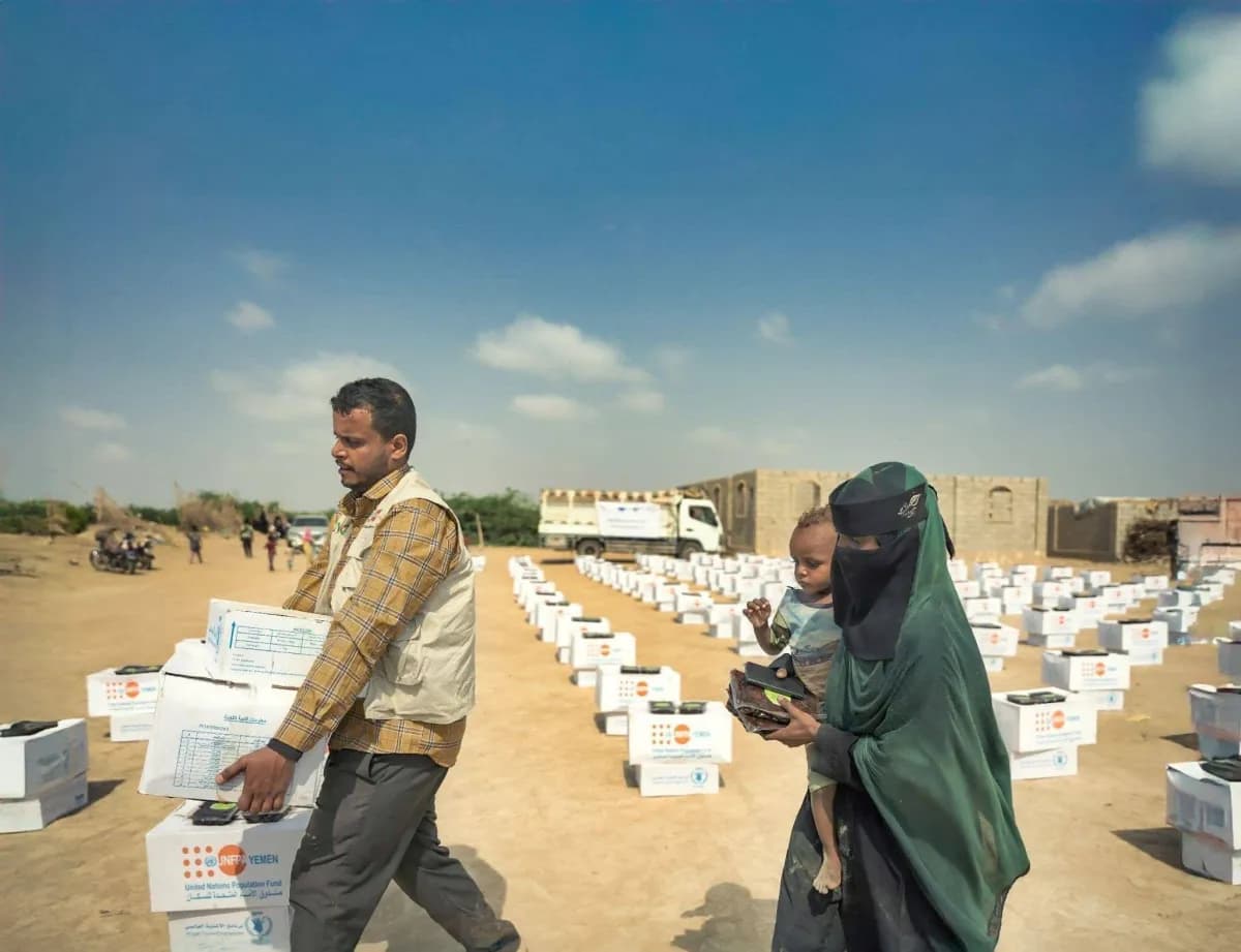 الجوع يتفاقم بمناطق الحوثيين وتحويلات الموانئ تخسر 1.4 مليار دولار