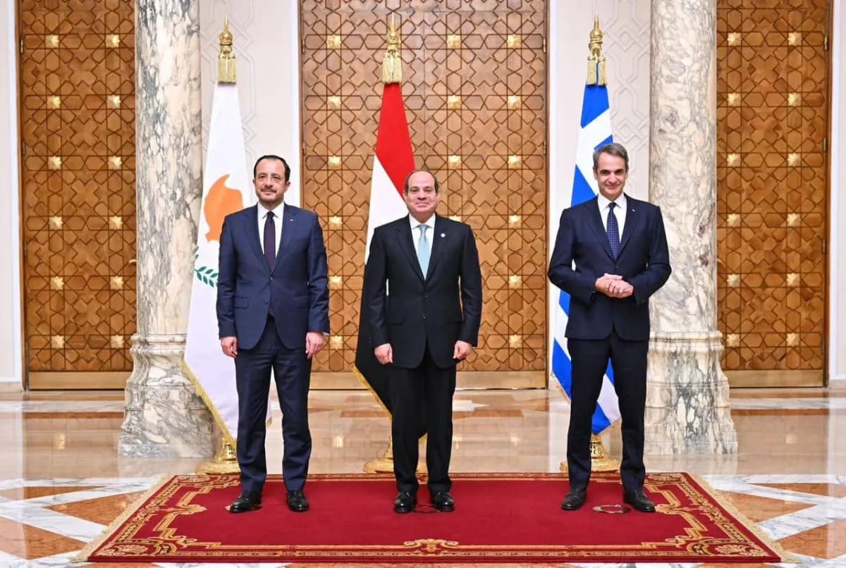 مصر تتعاون مع قبرص واليونان رغم عدم منعها من تطوير علاقاتها مع تركيا