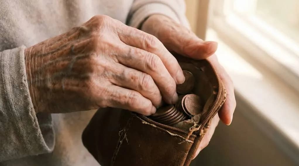دراسة: الأزمات المالية وتقدم الدماغ