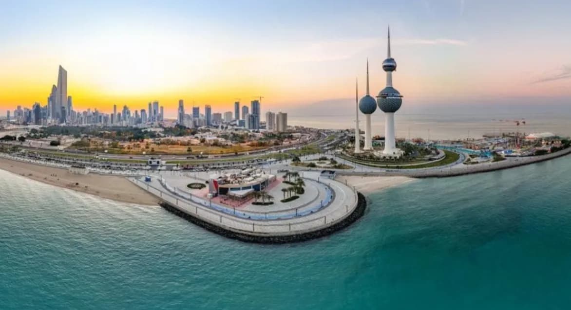 الكويتية تؤكد مقتل عامل إيراني في هجوم على شركة