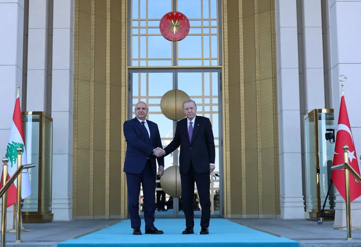 Erdogan Supports Lebanon Sovereignty