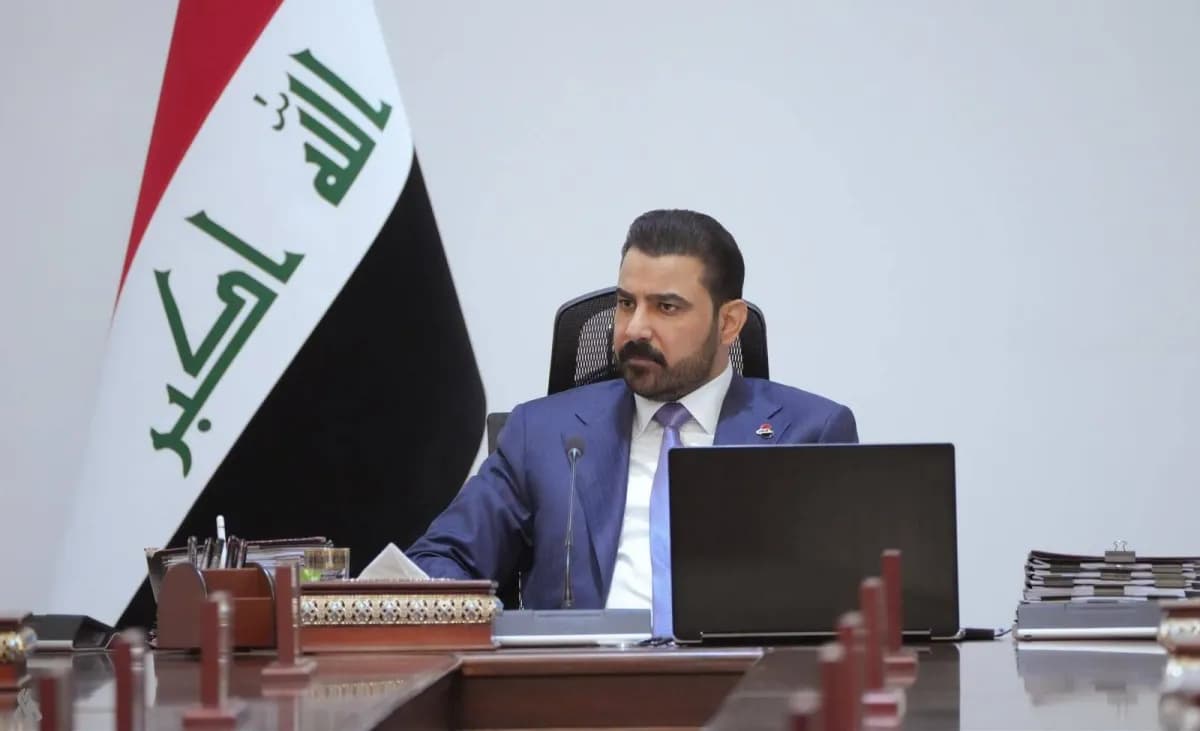 Iraq Faces Salary Payment Challenges