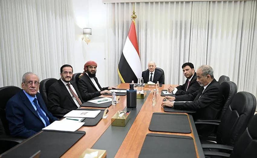 اليمن يدعو لحماية الملاحة دوليا