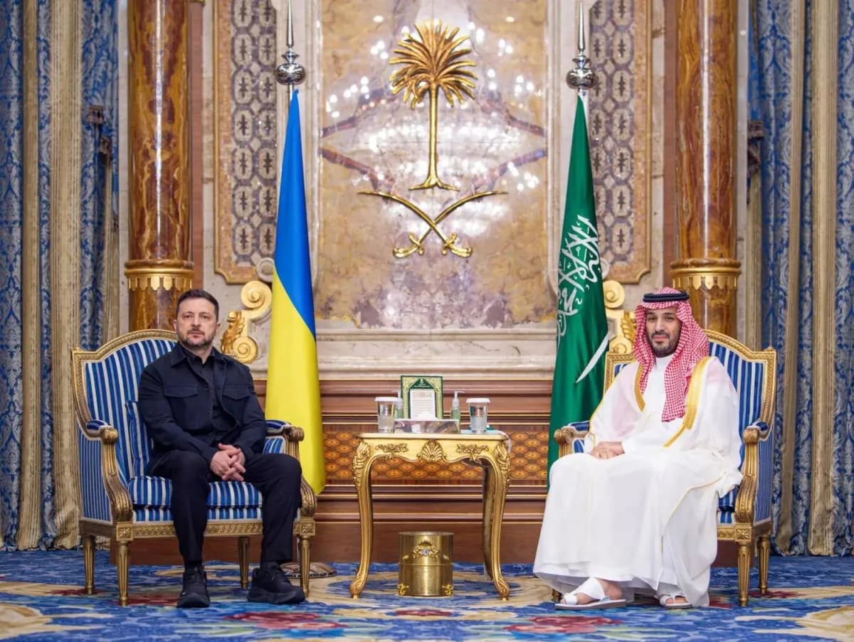 Bin Salman and Zelensky discuss regional issues
