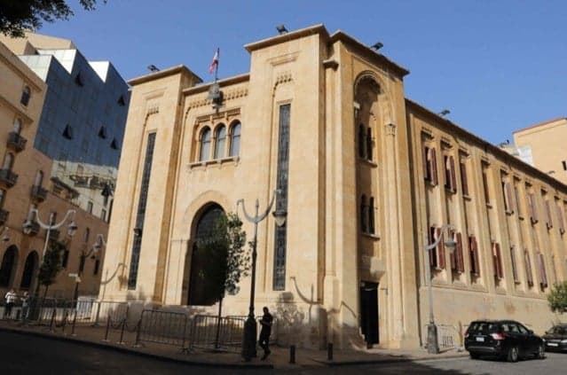 Deputy prepares to reveal new corruption cases