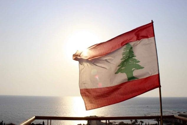 لبنان يواجه تحولا من أزمات إلى استقرار