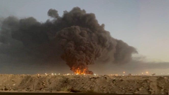 Houthi assault on Aden's presidential palace
