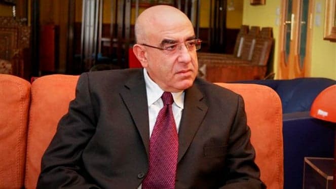 Hamdan Sends Greetings to South Martyrs