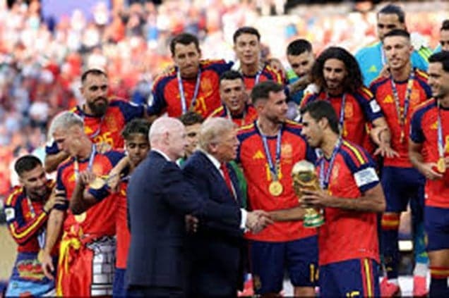 tayyar.org - Trump awards Spain World Cup title