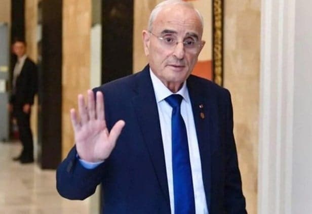 هل كان وزير الدفاع محصنًا