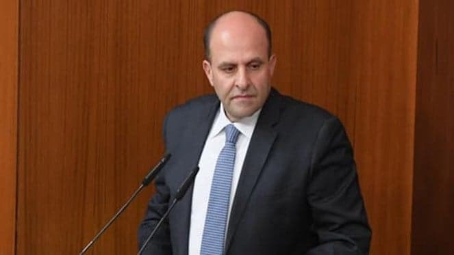 Aoun: Listen to Army Chief Before Pardon Vote