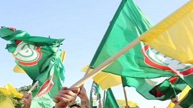 حسن بزي يؤكد دعم أمل والحزب في الحكومة