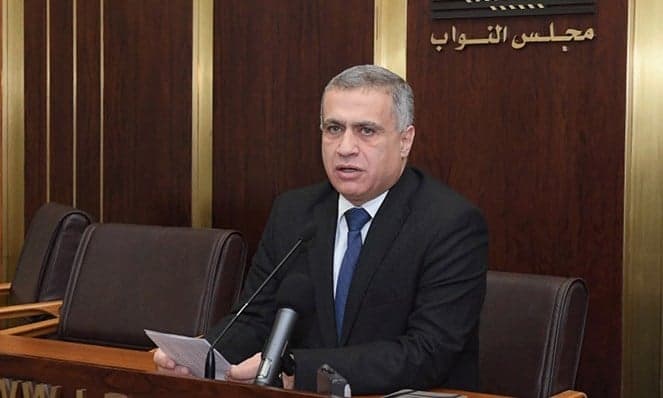 طرابلسي يرفض إغلاق ثانوية الأخطل
