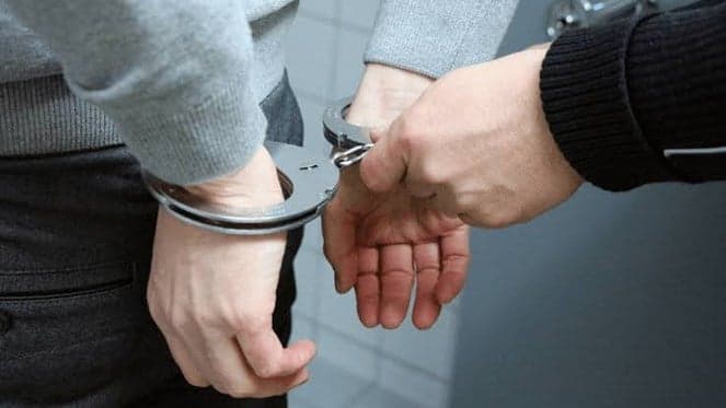 Lebanese journalist faces arrest warrant