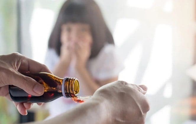 tayyar.org - Alcohol found in children's medication