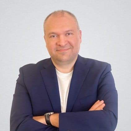 Hisham Kanaj: Darkness is our result