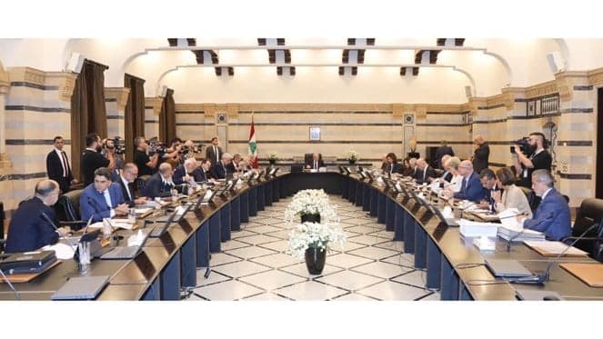 Lebanese Face Rising Costs Amid Conflict