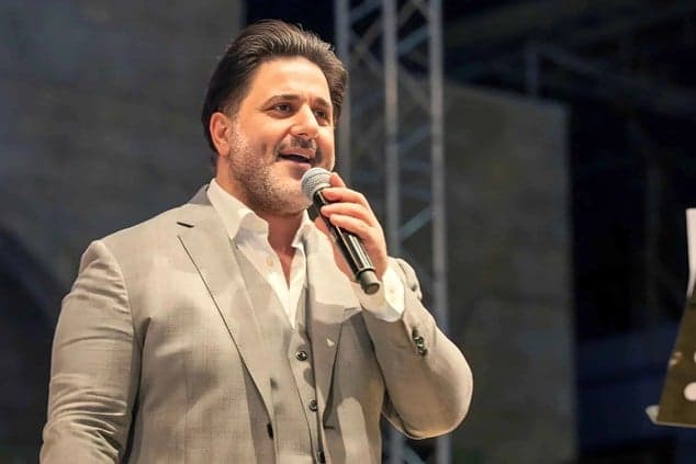 ملحم زين يتهم نجمًا بالضيق علي