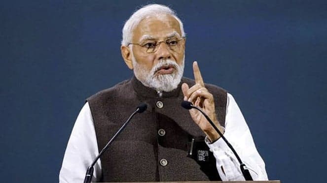 India's turmoil dents Modi's image