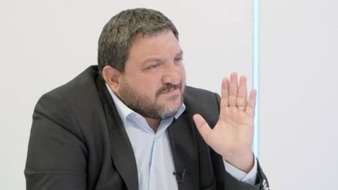 رئيس البلدية يكشف تفاصيل النزاع مع رامي نعيم