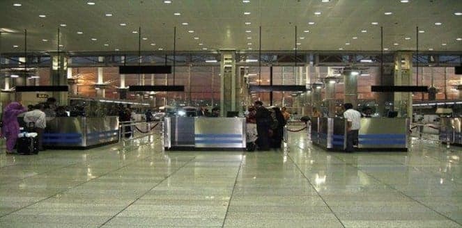 العراقية للسفر تعود إلى طهران