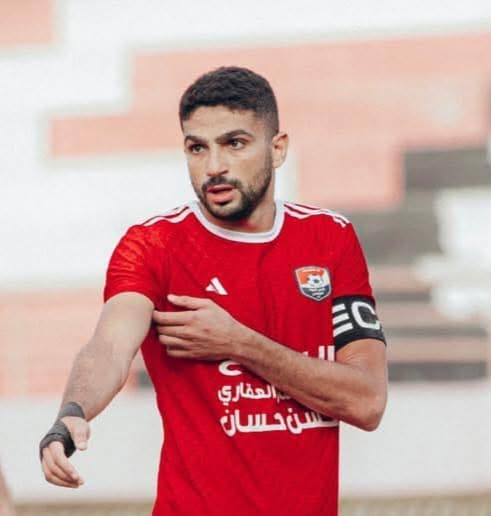 لاعب جولدن جيت يطالب بحقوقه