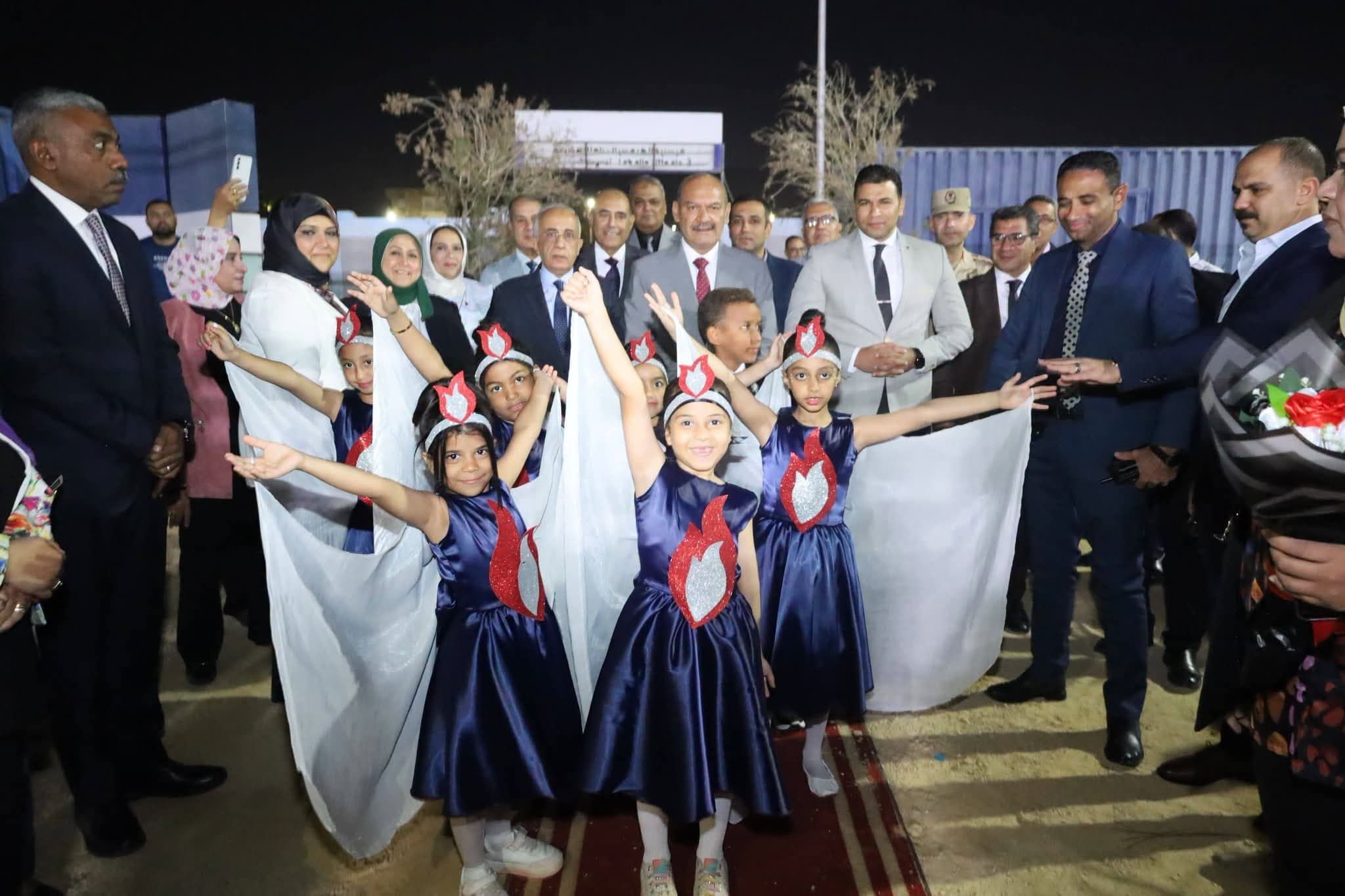 محافظ السويس يفتتح فعالية تعليمية عن المقاومة