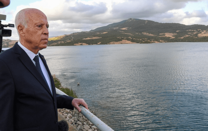 President Saied visits water plant in Qasr Laamsa