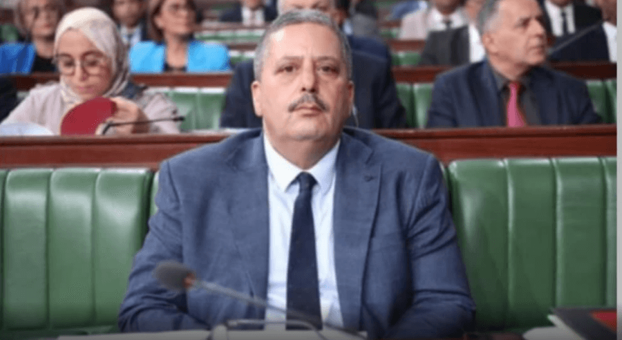 ألفة المرواني تطالب بالتحقيق في صفقة مليونية