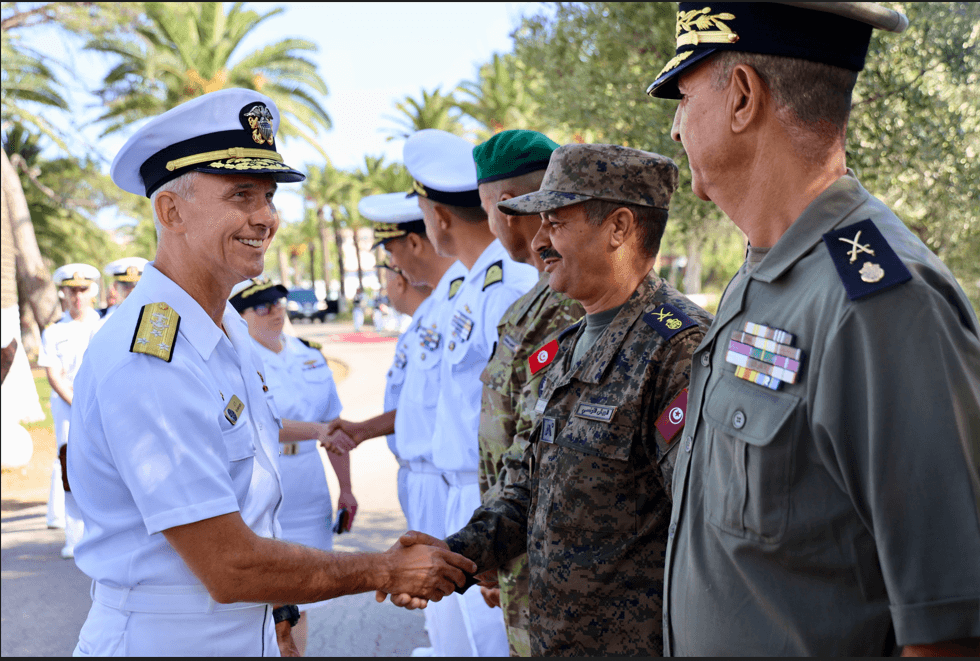 US Sixth Fleet Commander Visits Bizerte
