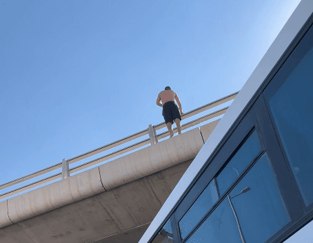 Young man threatens self-immolation in Sousse