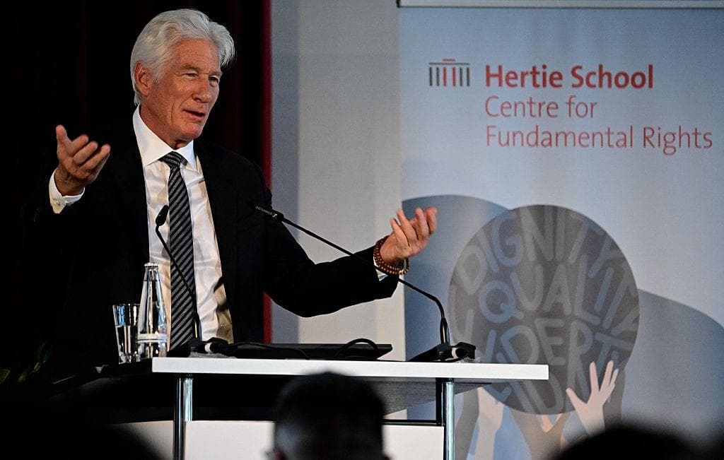 Gere Criticizes Italy Over Migrant Safety