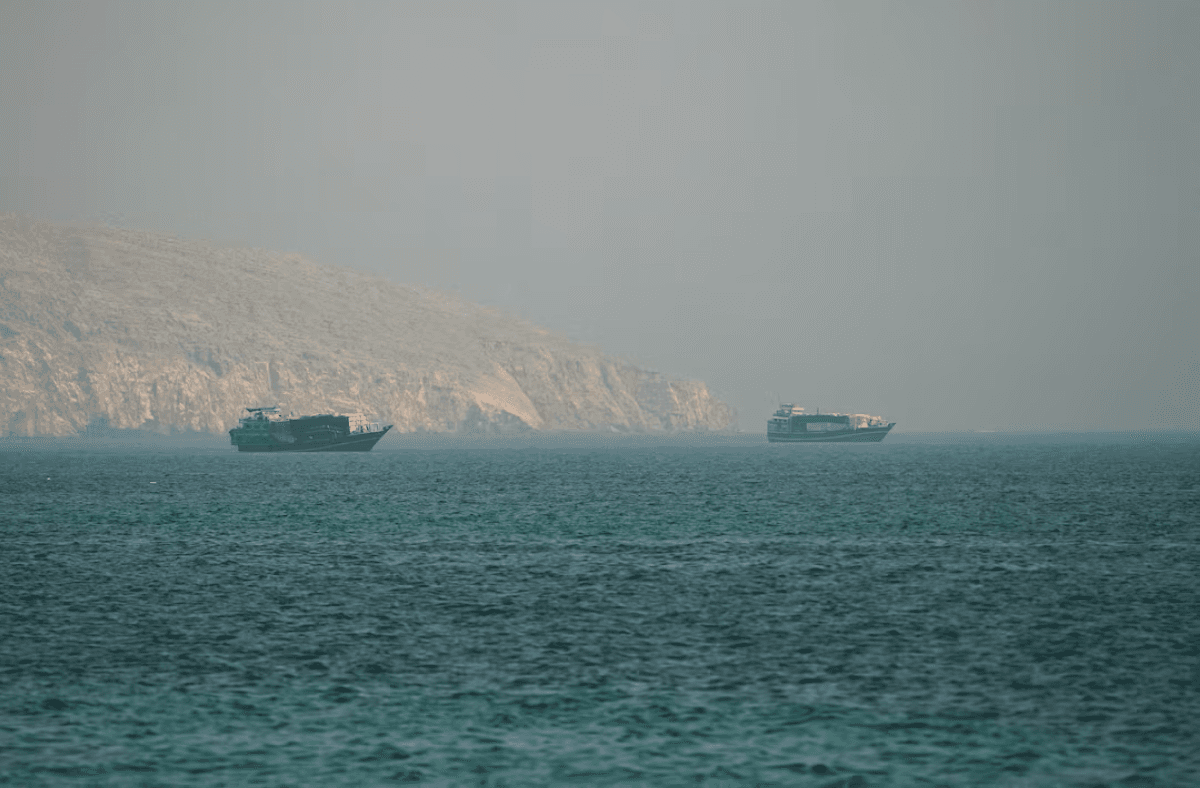 Washington demands Tehran confirm the Strait of Hormuz is open and safe for shipping