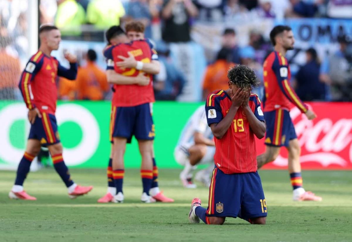 إسبانيا تحقق أرقام قياسية في نهائي كأس العالم