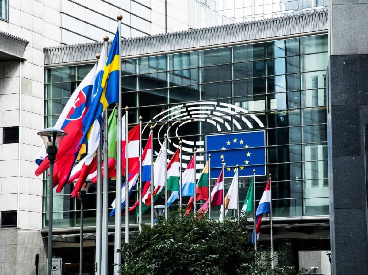 EU approves UK's Ukraine aid role