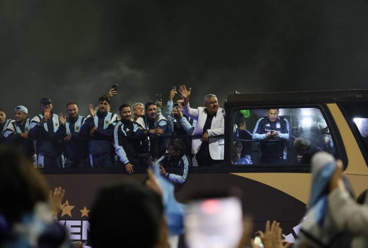 Argentine FA denies US detention of president