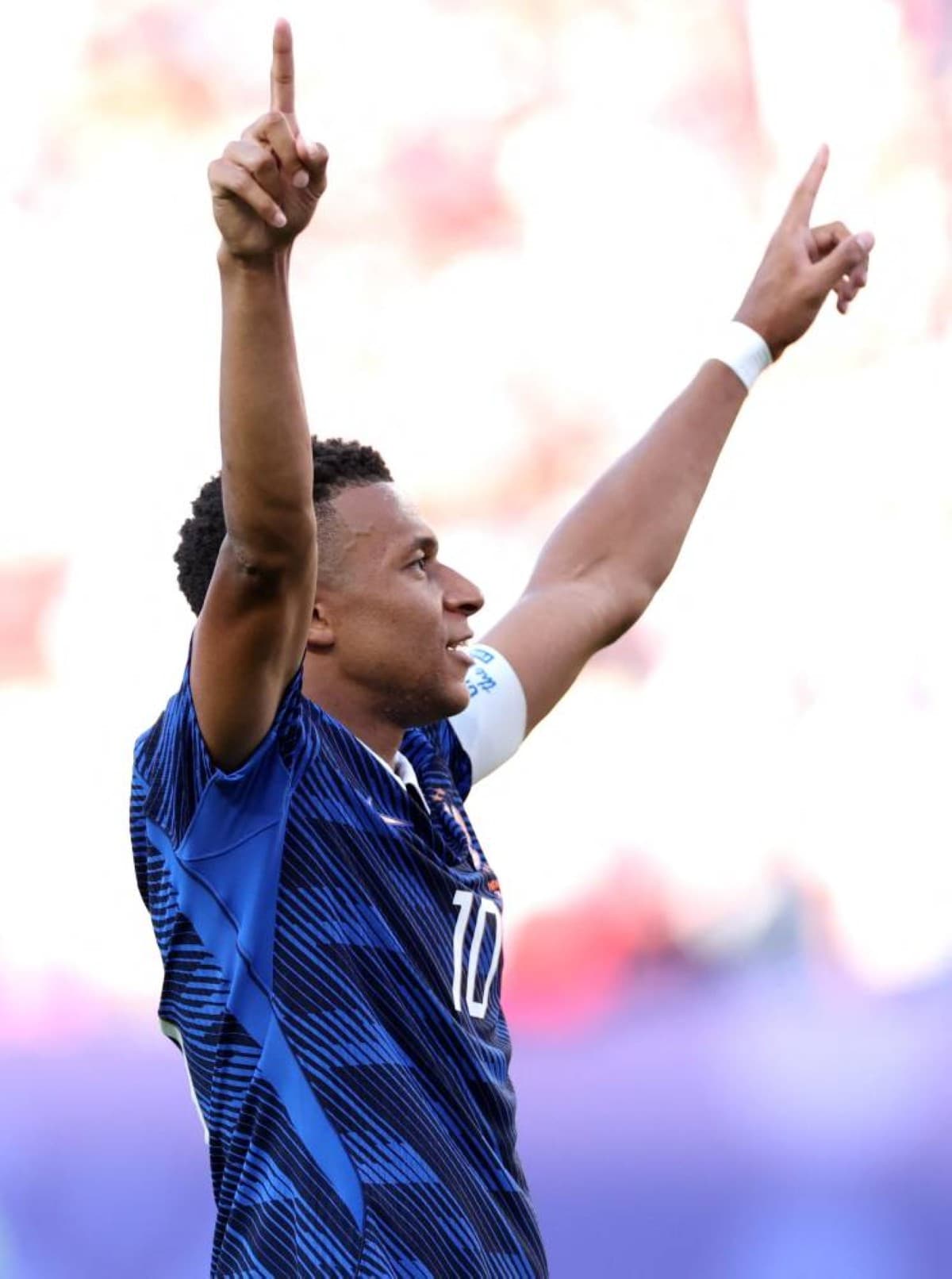 Haaland and Mbappé Drive Football Speed