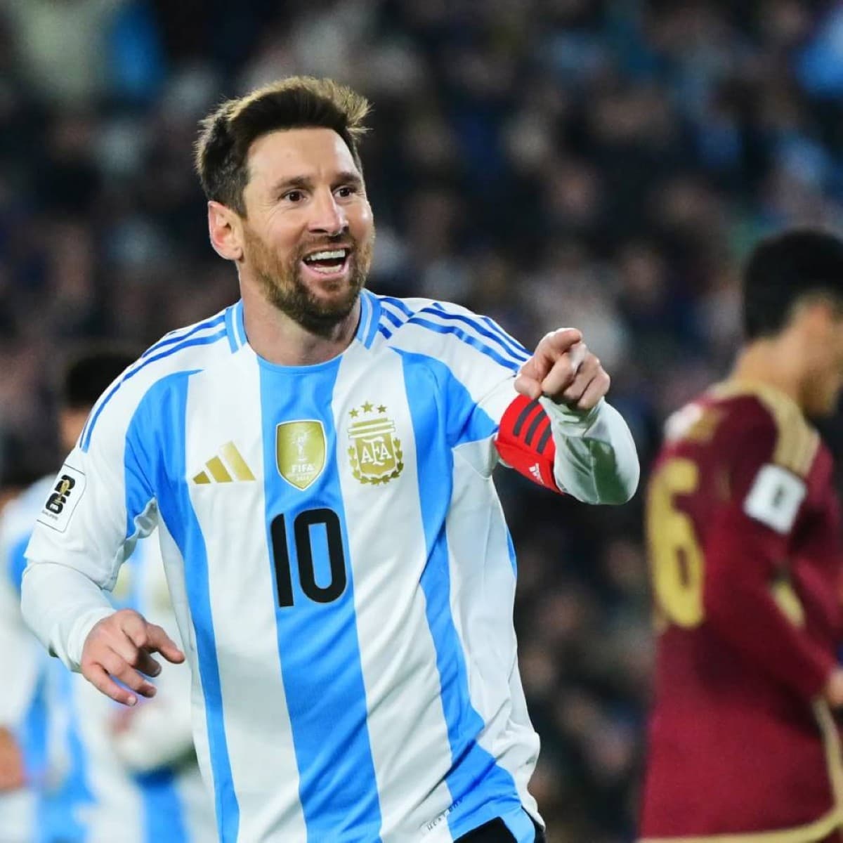 ميسي يثير الجدل من جديد