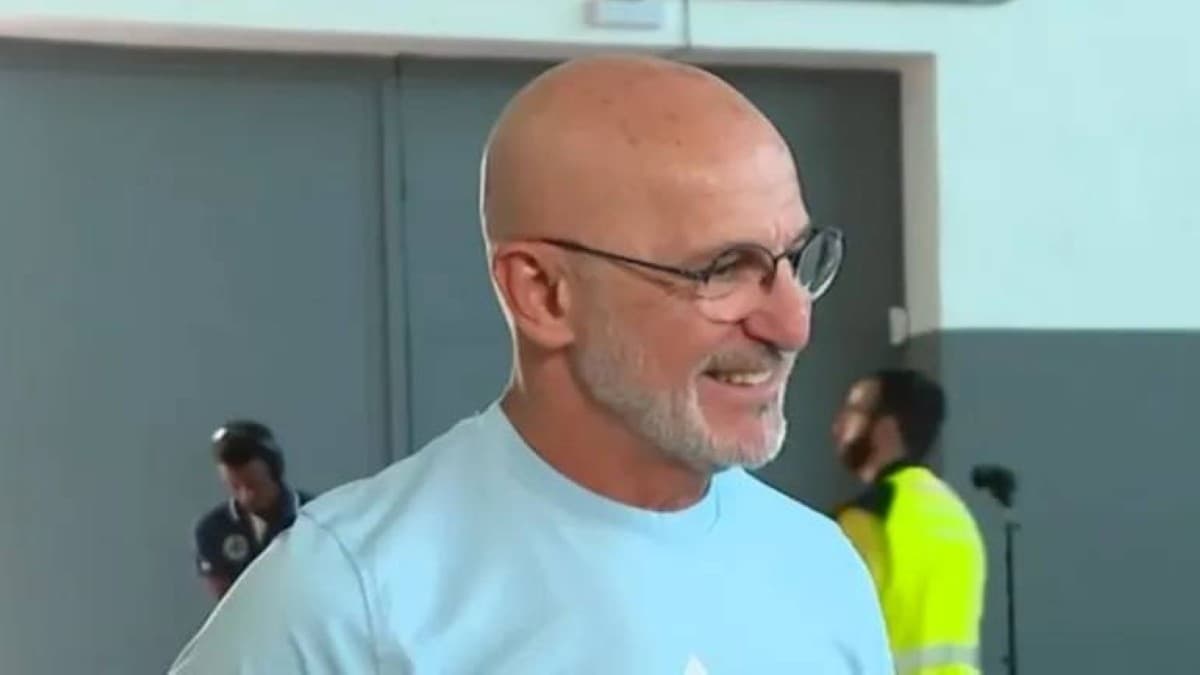 Spanish coach adopts humane approach