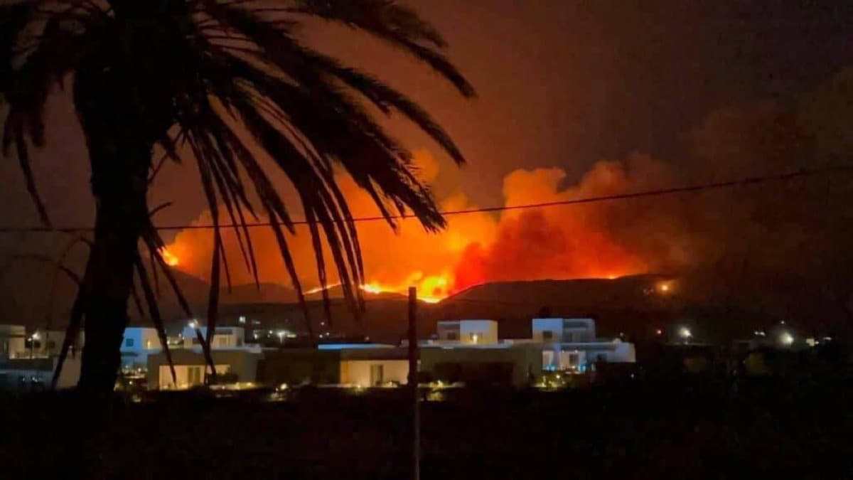 Greece faces large out-of-control fire