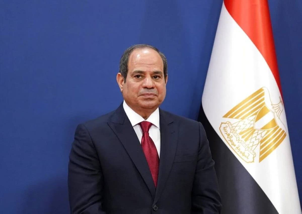 السيسي يدعو لوقف التصعيد في المنطقة