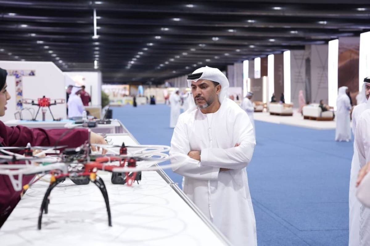 Justice Minister inspects Sheikh Zayed Summer Festival