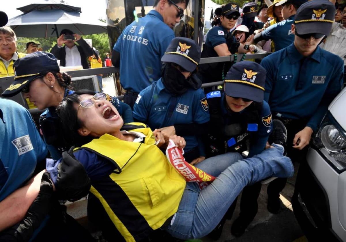 South Korean Students Detained Over US Base Incident