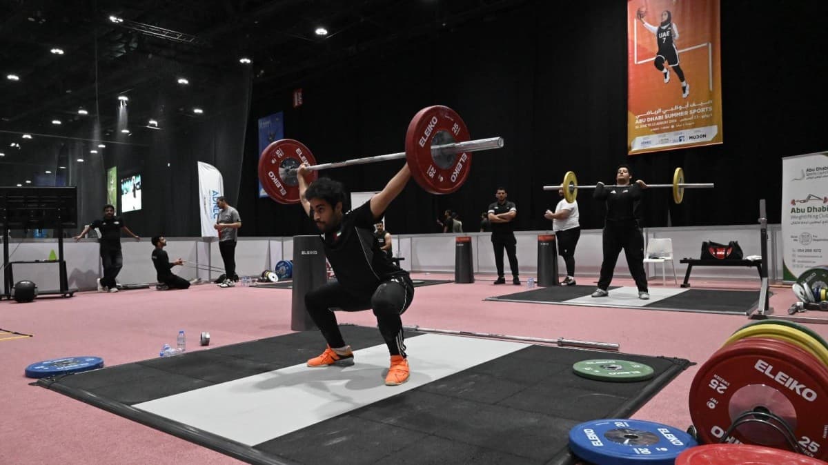 Saif Al-Hajeri and Ali Al-Humairi compete at Asian Championships
