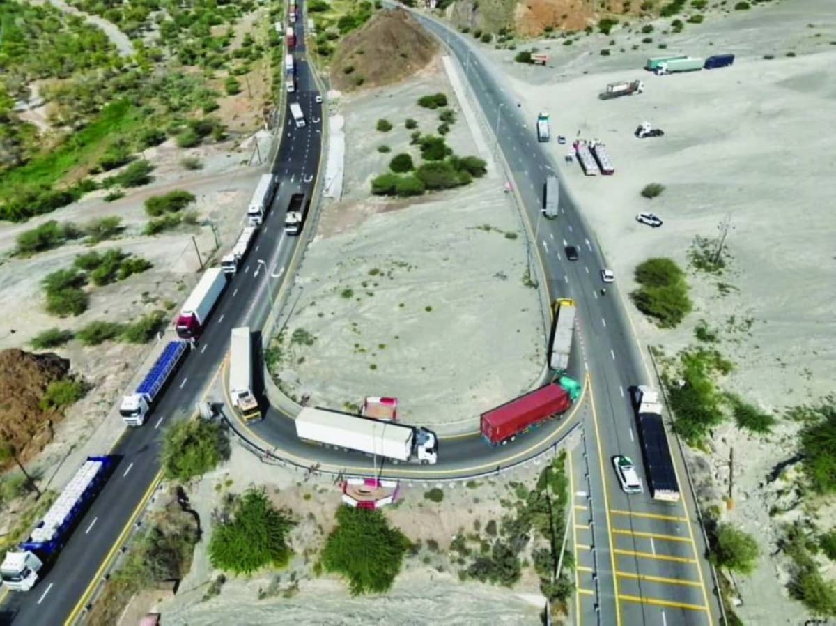 Emirati Routes as a Logistics Hub