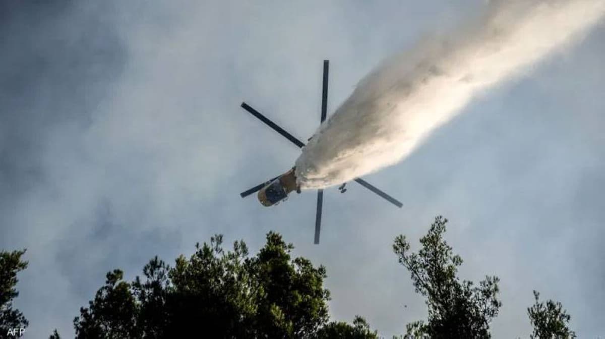 Two pilots killed in US firefighting helicopter crash